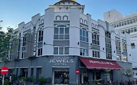 Jewels Hotel